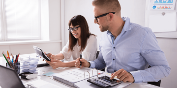 Why Hire a “Virtual Accountant” instead of a full-time employee?