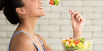 Mindful Eating 101: Simple Diet Tips for Better Awareness